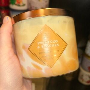 Bath and Body Works Prosecco & Peaches 3 Wick Candle